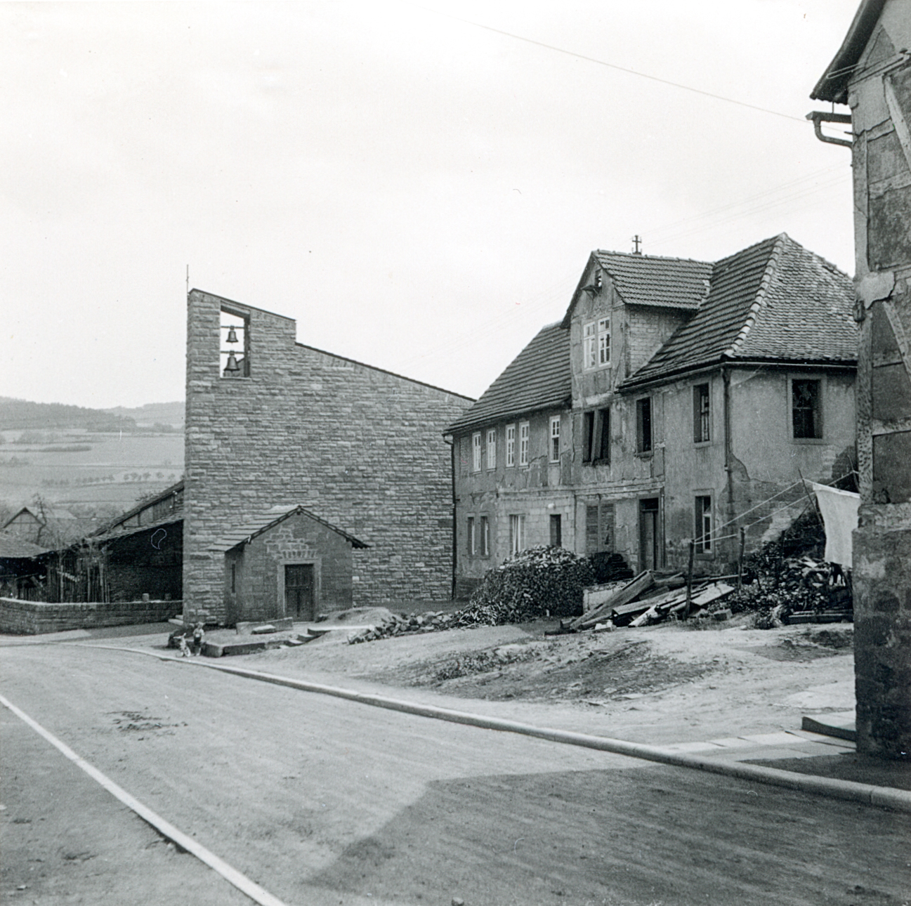 Katholische Kirche und ehemalige Synagoge